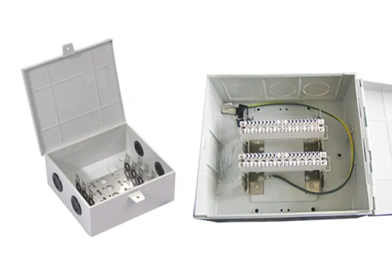 APC Electronic APC Box for plinths, 30 pairs distribution box without krone moudle