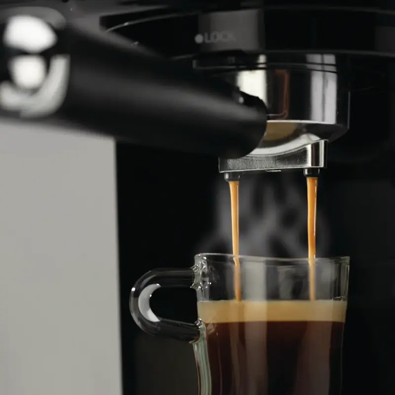 Cafetieră Gorenje ESCM12MBK, ambalaj