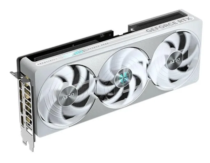 Gigabyte GeForce RTX 5080 Aero OC, vedere alternativă