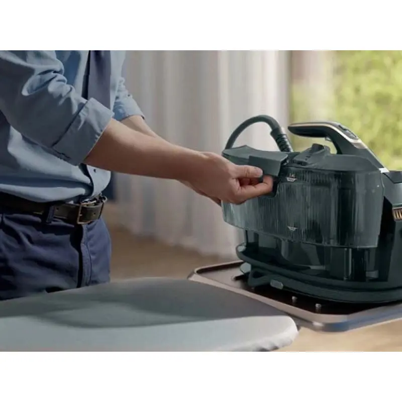Stație de călcat cu abur Philips PSG8200/70, ambalaj