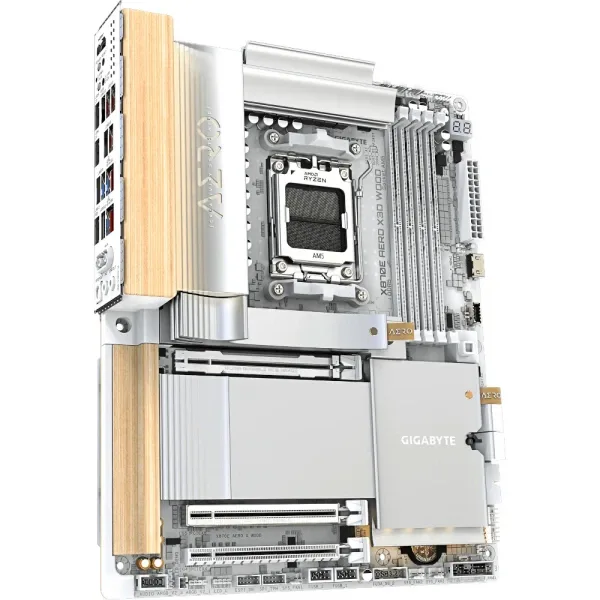 GIGABYTE Placă de bază sAM5 amd x870e 2xHDMI/2xUSB4 Typ eC, vedere laterală