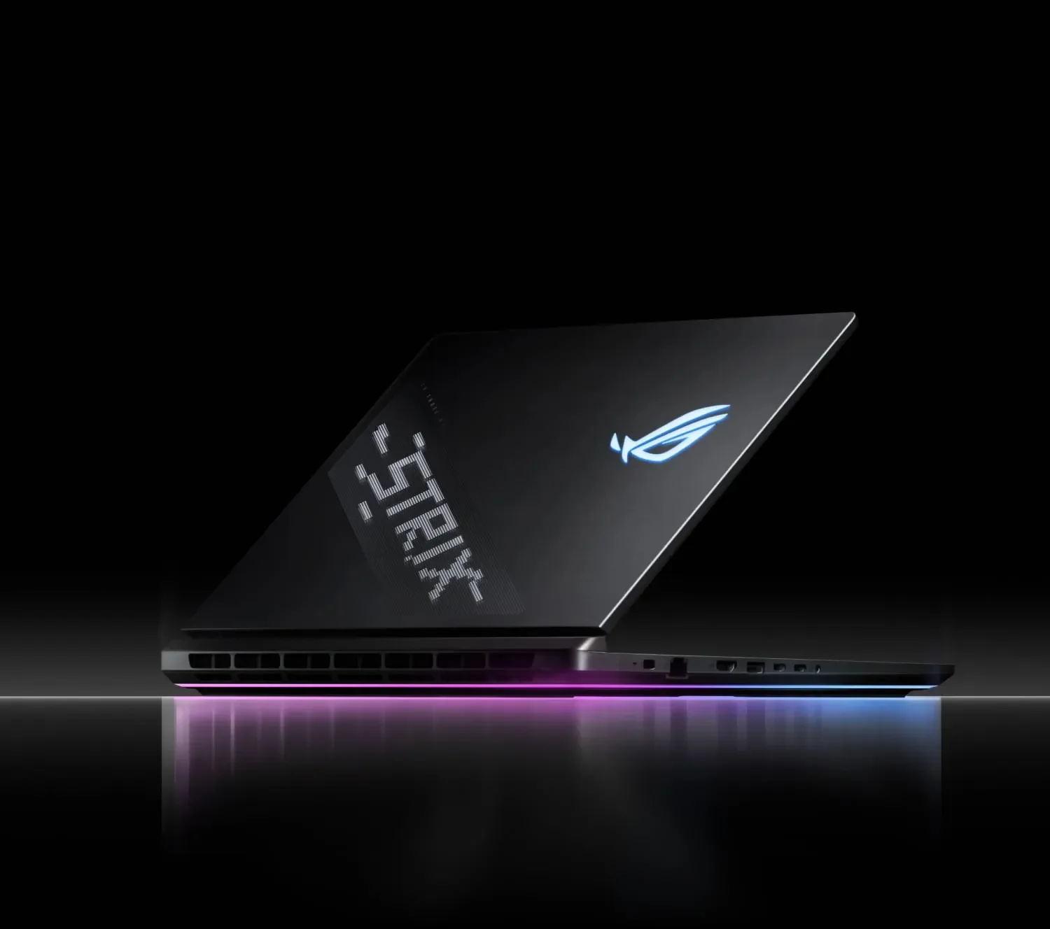 ASUS ROG Strix SCAR 18 (2026) G845: Core Ultra 9 290HX Plus, RTX 5090, OLED 240Hz, ambalaj